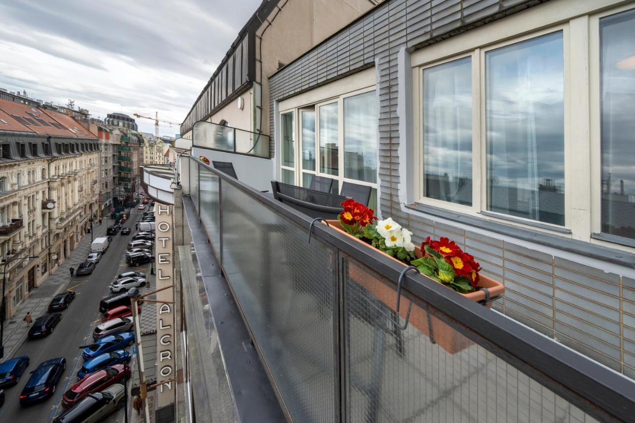 New Town - Apple Apartments براغ المظهر الخارجي الصورة